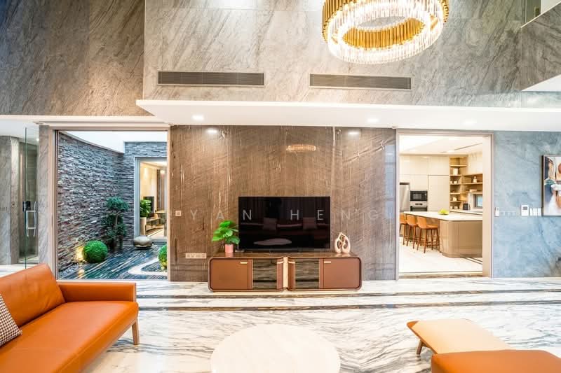 The Laurels @ Cairnhill Road, 38 Cairnhill Road, Orchard / River Valley, 3 Bedrooms, 3,850 sqft, Condominium For Sale, by Ryan Heng, 500202472 - Living Room - PropertyGuru.com.sg
