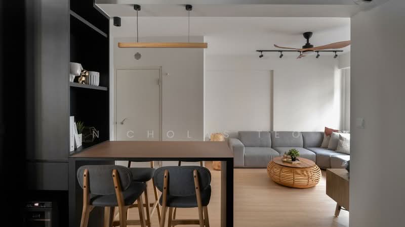 456A Sengkang West Road, 456A Sengkang West Road, 3 Bedrooms, 1,001 sqft, HDB Flat For Sale, by Nicholas Teo, 500202479 - Living Room - PropertyGuru.com.sg