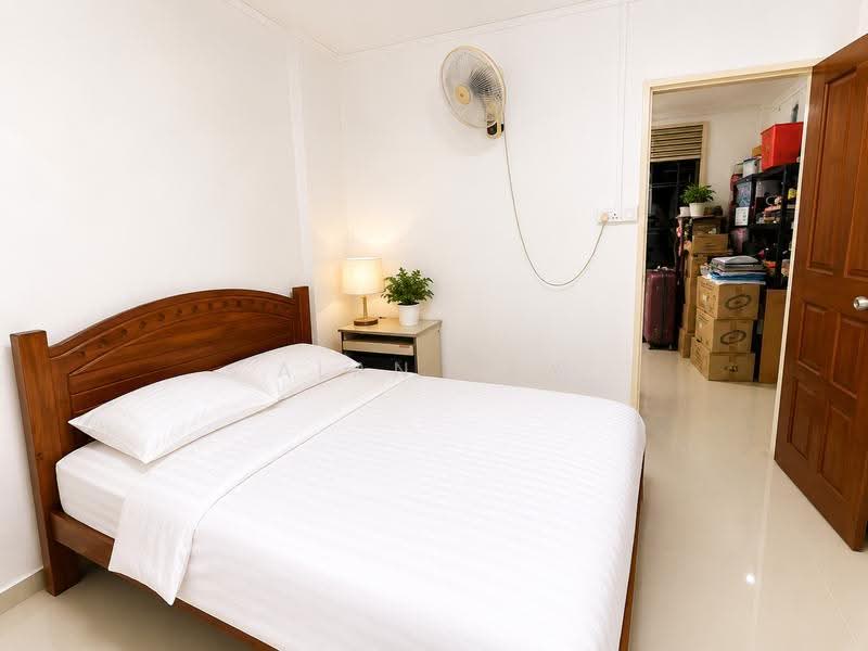 439 Fajar Road, 439 Fajar Road, Dairy Farm / Bukit Panjang / Choa Chu Kang, Room Rental, 300 sqft, HDB Flat For Rent, by Alan Huy, 500202483 - Bedroom - PropertyGuru.com.sg