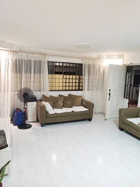 51 New Upper Changi Road, 51 New Upper Changi Road, Room Rental, 100 sqft, HDB Flat For Rent, by Kenny Kan, 500202487 - Living Room - PropertyGuru.com.sg