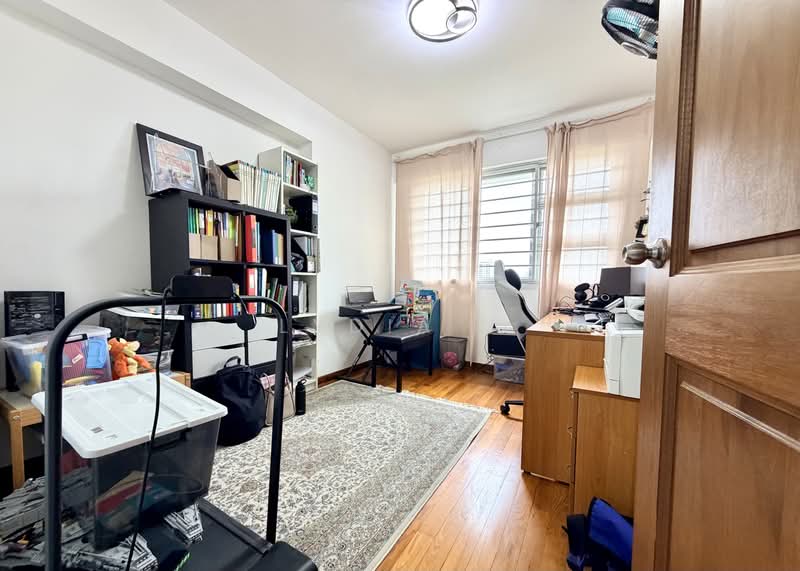 446A Bukit Batok West Avenue 8, 446A Bukit Batok West Avenue 8, Dairy Farm / Bukit Panjang / Choa Chu Kang, 3 Bedrooms, 1,205 sqft, HDB Flat For Sale, by Lydia J, 500202491 - Bedroom - PropertyGuru.com.sg