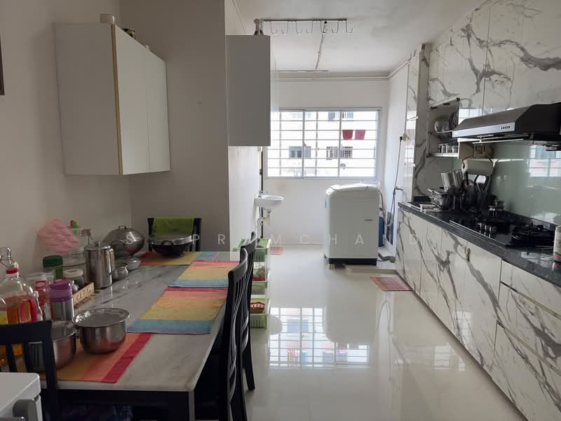 462 Jurong West Street 41, 462 Jurong West Street 41, 2 Bedrooms, 786 sqft, HDB Flat For Sale, by S. Pramchand, 500202494 - Kitchen - PropertyGuru.com.sg