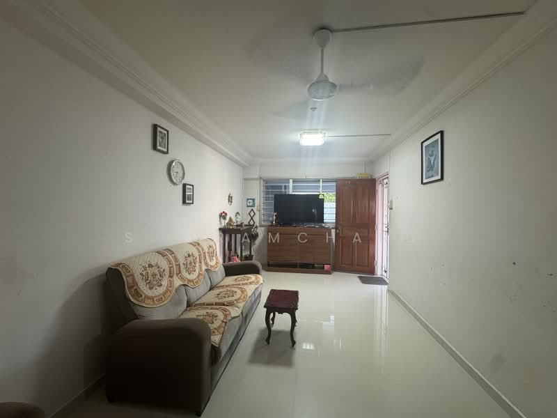 462 Jurong West Street 41, 462 Jurong West Street 41, 2 Bedrooms, 786 sqft, HDB Flat For Sale, by S. Pramchand, 500202494 - Living Room - PropertyGuru.com.sg