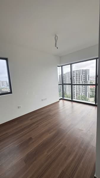 Bartley Vue, 8 Jalan Bunga Rampai, 3 Bedrooms, 1,044 sqft, Condominium For Rent, by Jeffrey Pang, 500202496 - Master Bedroom - PropertyGuru.com.sg