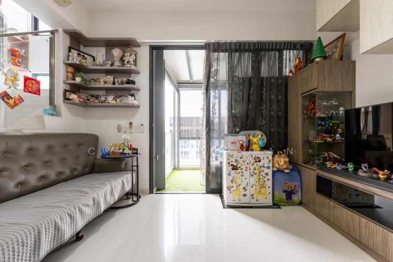 Bartley Ridge, 44 Mount Vernon Road, 2 Bedrooms, 1,345 sqft, Condominium For Sale, by Cynthia Chan, 500202499 - Living Room - PropertyGuru.com.sg