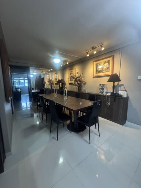 118 Pasir Ris Street 11, 118 Pasir Ris Street 11, 4 Bedrooms, 1,318 sqft, HDB Flat For Sale, by Wendy Pang, 500202501 - Dining Room - PropertyGuru.com.sg