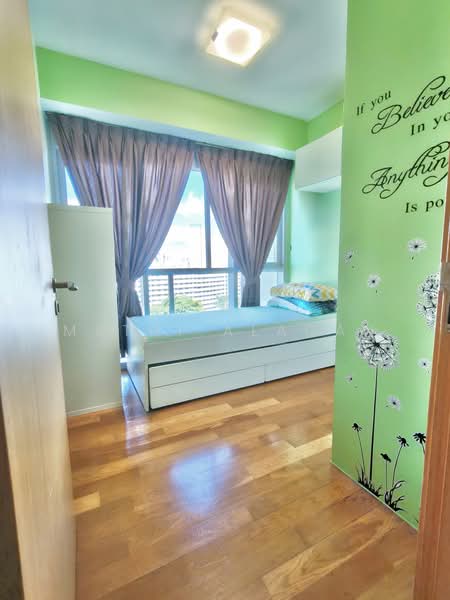 Eight Riversuites, 2 Whampoa East, 3 Bedrooms, 1,076 sqft, Condominium For Sale, by Mathi Alagan, 500202512 - Bedroom - PropertyGuru.com.sg