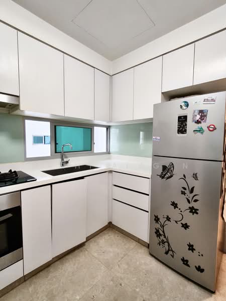Eight Riversuites, 2 Whampoa East, 3 Bedrooms, 1,076 sqft, Condominium For Sale, by Mathi Alagan, 500202512 - Kitchen - PropertyGuru.com.sg