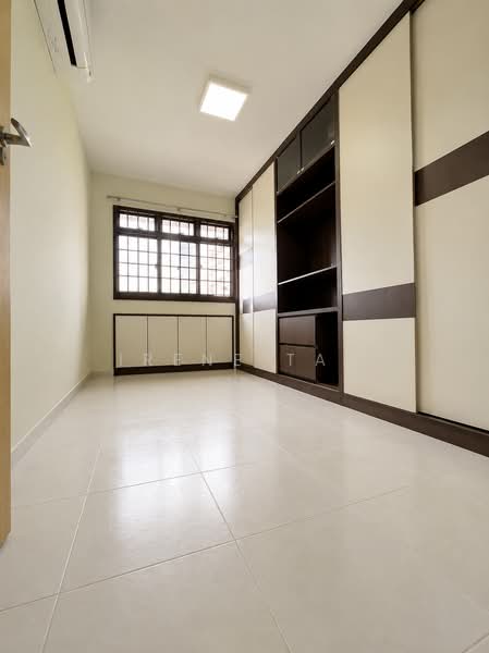 981D Buangkok Crescent, 981D Buangkok Crescent, 3 Bedrooms, 969 sqft, HDB Flat For Sale, by Irene Tan, 500202513 - Bedroom - PropertyGuru.com.sg