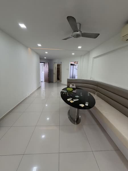 458 Choa Chu Kang Avenue 4, 458 Choa Chu Kang Avenue 4, Room Rental, 250 sqft, HDB Flat For Rent, by Cheryl Lee, 500202522 - Living Room - PropertyGuru.com.sg