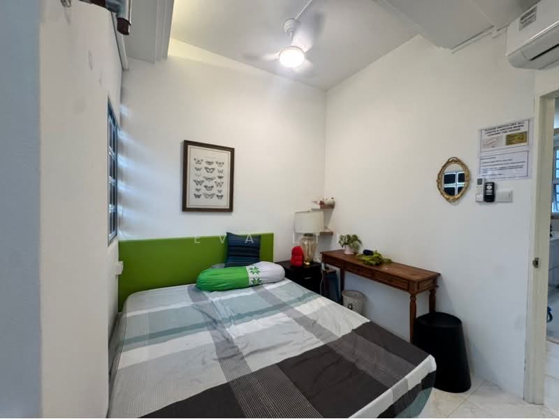 Kim Sia Court, 1 Jalan Jintan, Room Rental, 120 sqft, Apartment For Rent, by Eva Lim, 500202526 - PropertyGuru.com.sg