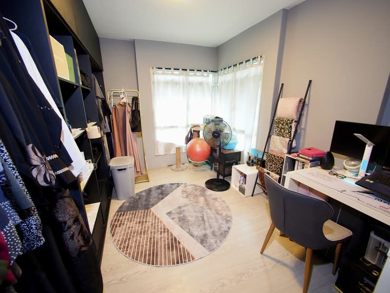 103C Edgefield Plains, 103C Edgefield Plains, 3 Bedrooms, 1,184 sqft, HDB Flat For Sale, by Sophian Hardie, 500202528 - Study - PropertyGuru.com.sg