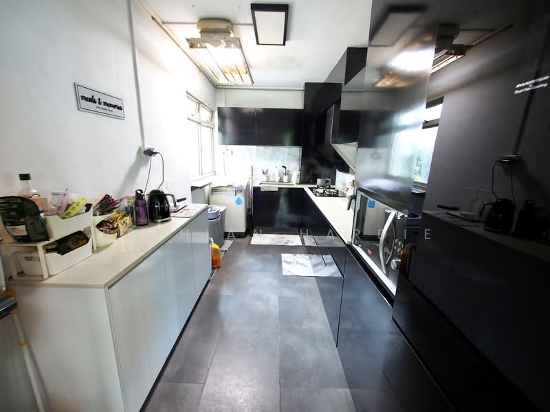 103C Edgefield Plains, 103C Edgefield Plains, 3 Bedrooms, 1,184 sqft, HDB Flat For Sale, by Sophian Hardie, 500202528 - Kitchen - PropertyGuru.com.sg