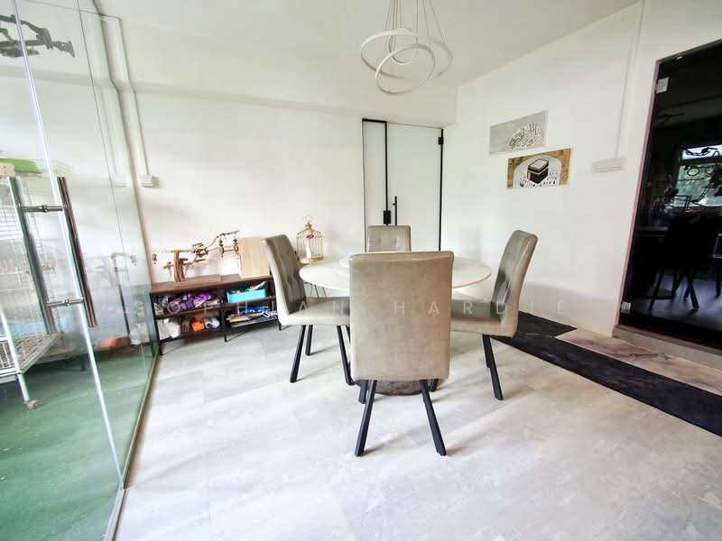 103C Edgefield Plains, 103C Edgefield Plains, 3 Bedrooms, 1,184 sqft, HDB Flat For Sale, by Sophian Hardie, 500202528 - Dining Room - PropertyGuru.com.sg