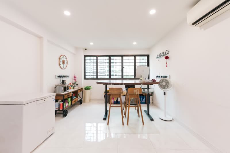 630 Jurong West Street 65, 630 Jurong West Street 65, 4 Bedrooms, 1,399 sqft, HDB Flat For Sale, by Sophia Ho Xiang Ling 何相羚, 500202531 - Balcony - PropertyGuru.com.sg