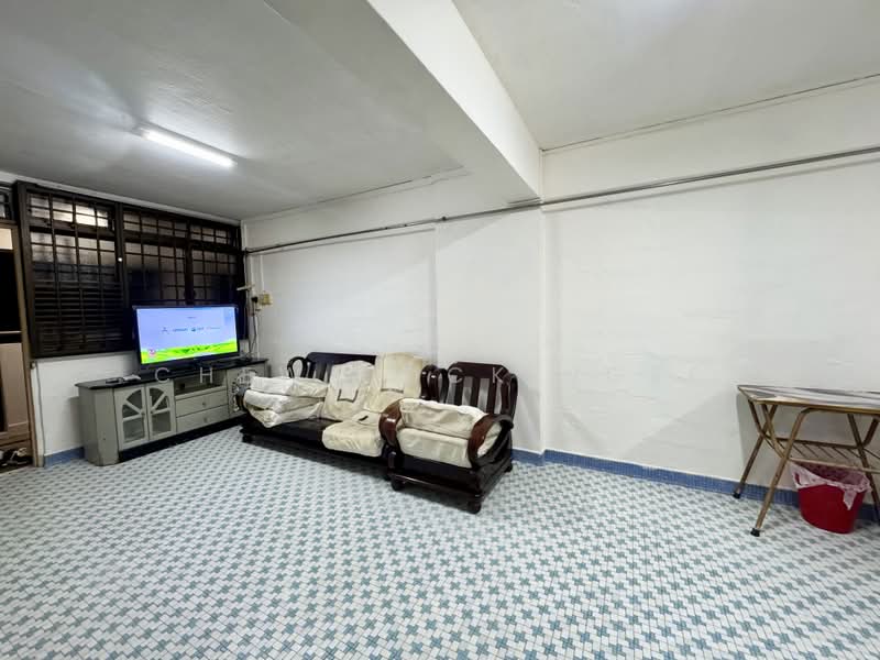 2 Marsiling Drive, 2 Marsiling Drive, 2 Bedrooms, 700 sqft, HDB Flat For Sale, by Chew Hock Ngee, 500202533 - Living Room - PropertyGuru.com.sg