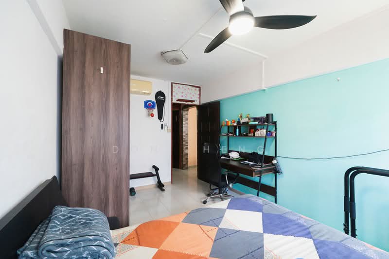 557 Jurong West Street 42, 557 Jurong West Street 42, 3 Bedrooms, 1,119 sqft, HDB Flat For Sale, by Don Cheng, 500202544 - Bedroom - PropertyGuru.com.sg