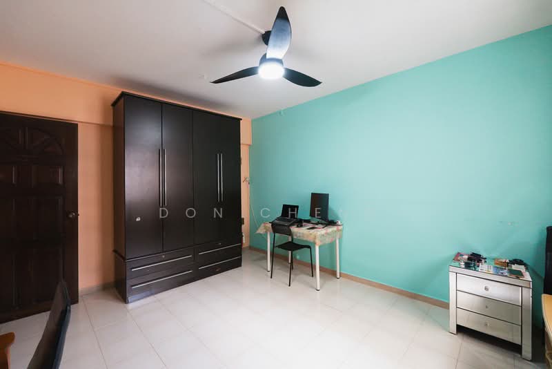 557 Jurong West Street 42, 557 Jurong West Street 42, 3 Bedrooms, 1,119 sqft, HDB Flat For Sale, by Don Cheng, 500202544 - Bedroom - PropertyGuru.com.sg