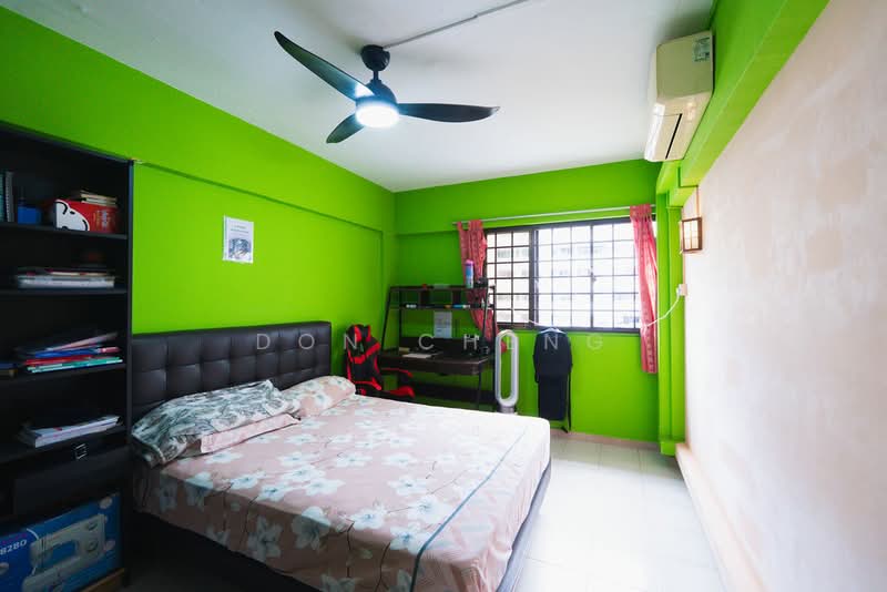 557 Jurong West Street 42, 557 Jurong West Street 42, 3 Bedrooms, 1,119 sqft, HDB Flat For Sale, by Don Cheng, 500202544 - Bedroom - PropertyGuru.com.sg