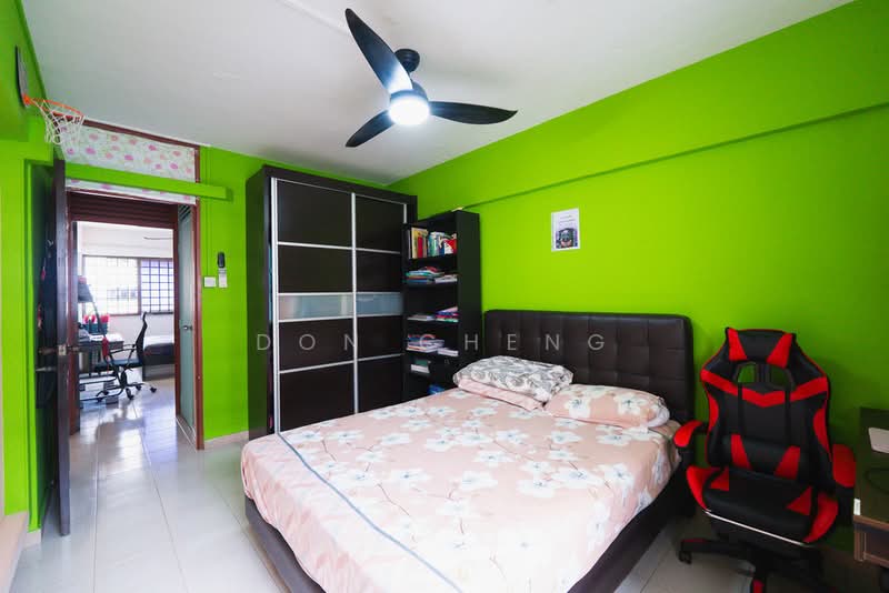 557 Jurong West Street 42, 557 Jurong West Street 42, 3 Bedrooms, 1,119 sqft, HDB Flat For Sale, by Don Cheng, 500202544 - Bedroom - PropertyGuru.com.sg