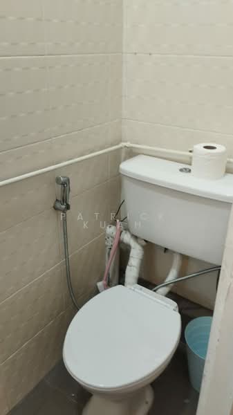Elizabeth Tower, 12 Mount Elizabeth, Room Rental, 100 sqft, Condominium For Rent, by Patrick Kuah, 500202546 - Bathroom - PropertyGuru.com.sg