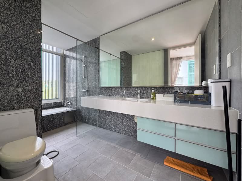 ❤️GIANT⚡️Renovated Corner Terrace w Unblocked Greenery Views at Springside Avenue, springleaf, springside ave, springside view, 4 Bedrooms, 5,000 sqft, Corner Terrace For Sale, by Lyn Huang (可欣), 500202549 - Bathroom - PropertyGuru.com.sg