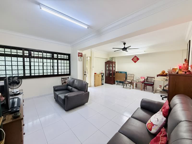 891B Woodlands Drive 50, 891B Woodlands Drive 50, 3 Bedrooms, 1,076 sqft, HDB Flat For Sale, by Terence Ter, 500202551 - Living Room - PropertyGuru.com.sg
