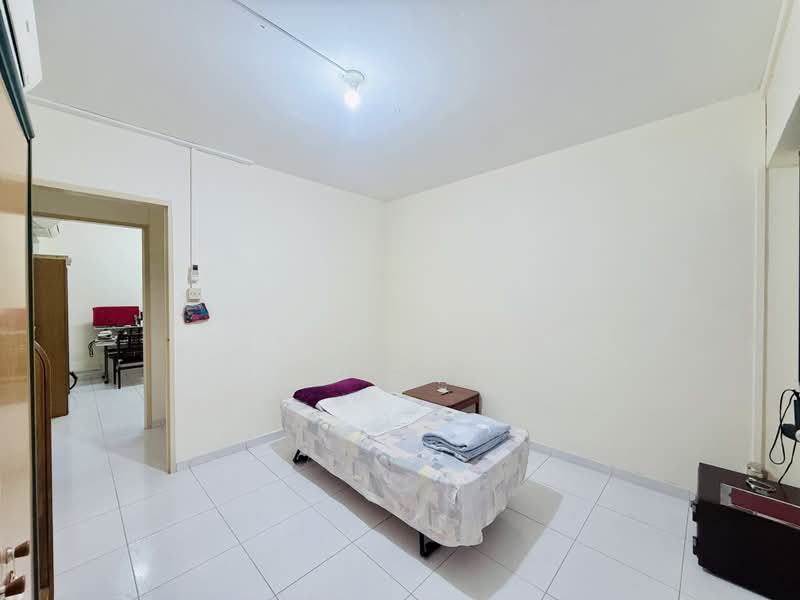 891B Woodlands Drive 50, 891B Woodlands Drive 50, 3 Bedrooms, 1,076 sqft, HDB Flat For Sale, by Terence Ter, 500202551 - Bedroom - PropertyGuru.com.sg