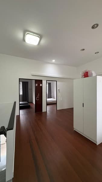 29A Lowland Road