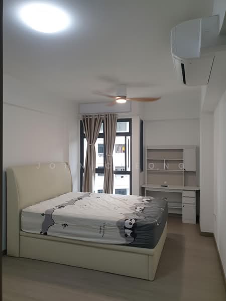 306B Tengah Drive, , Room Rental, 205 sqft, HDB Flat For Rent, by John Cheong, 500202569 - Master bedroom with ensuite toilet - PropertyGuru.com.sg