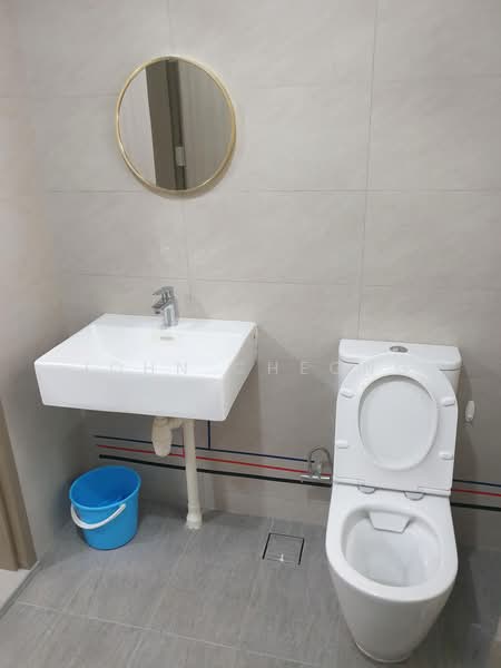 306B Tengah Drive, , Room Rental, 205 sqft, HDB Flat For Rent, by John Cheong, 500202569 - Master bedroom with ensuite toilet - PropertyGuru.com.sg