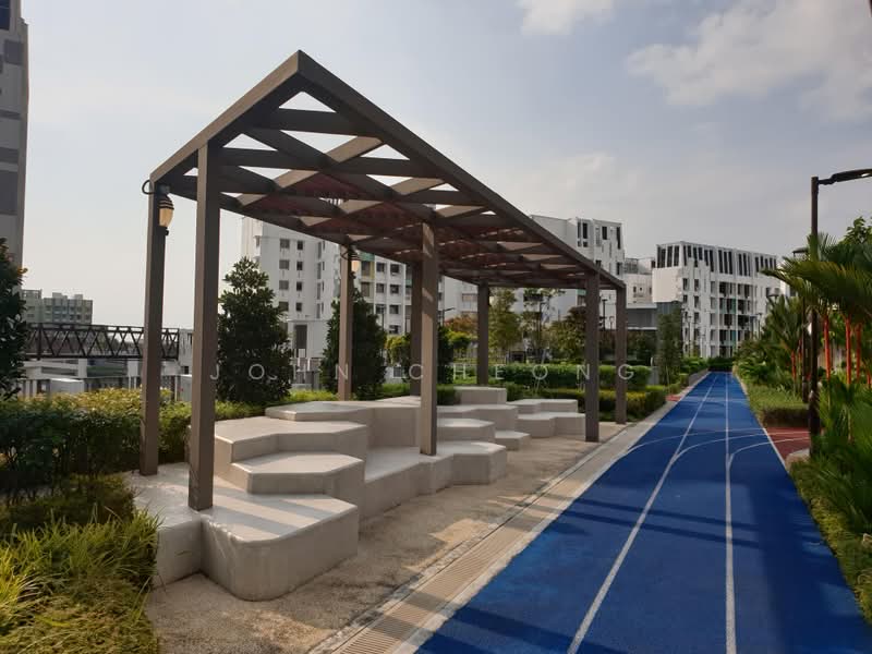 306B Tengah Drive, , Room Rental, 205 sqft, HDB Flat For Rent, by John Cheong, 500202569 - New roof garden with joggging track - PropertyGuru.com.sg