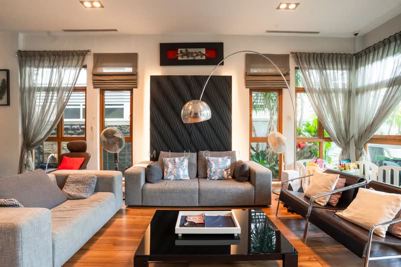 ❗PRICE DROPPED❗, Branksome / Wilkinson / Goodman, 6 Bedrooms, 4,800 sqft, Detached House For Sale, by Ming !, 500202571 - Living Room - PropertyGuru.com.sg