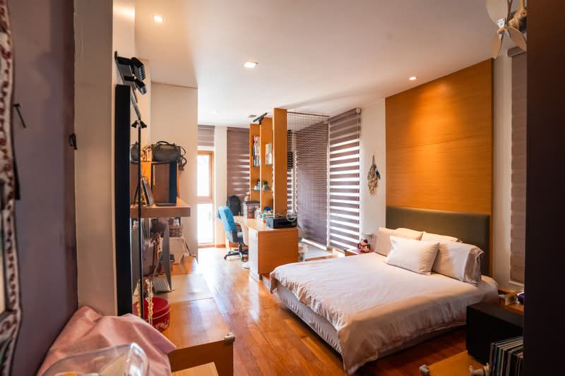 ❗PRICE DROPPED❗, Branksome / Wilkinson / Goodman, 6 Bedrooms, 4,800 sqft, Detached House For Sale, by Ming !, 500202571 - Bedroom - PropertyGuru.com.sg