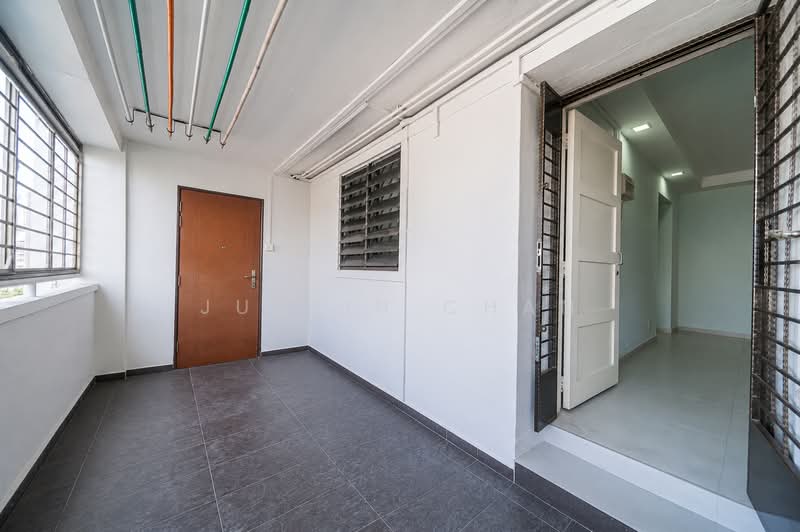 376 Clementi Avenue 4, 376 Clementi Avenue 4, 4 Bedrooms, 1,754 sqft, HDB Flat For Sale, by Justin Chan, 500202575 - Entrance - PropertyGuru.com.sg