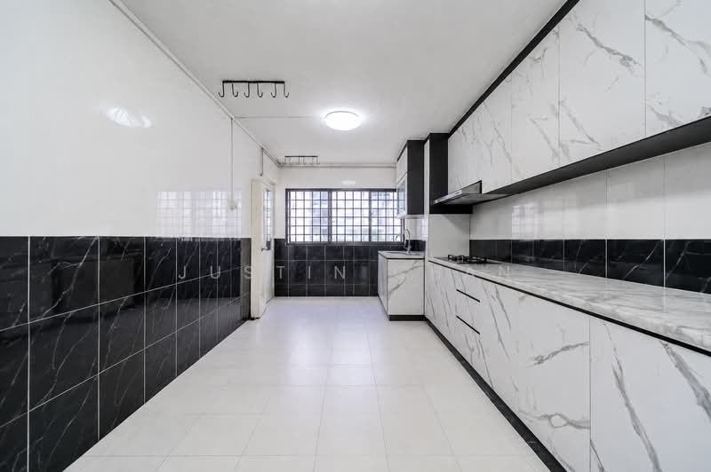 376 Clementi Avenue 4, 376 Clementi Avenue 4, 4 Bedrooms, 1,754 sqft, HDB Flat For Sale, by Justin Chan, 500202575 - Kitchen - PropertyGuru.com.sg