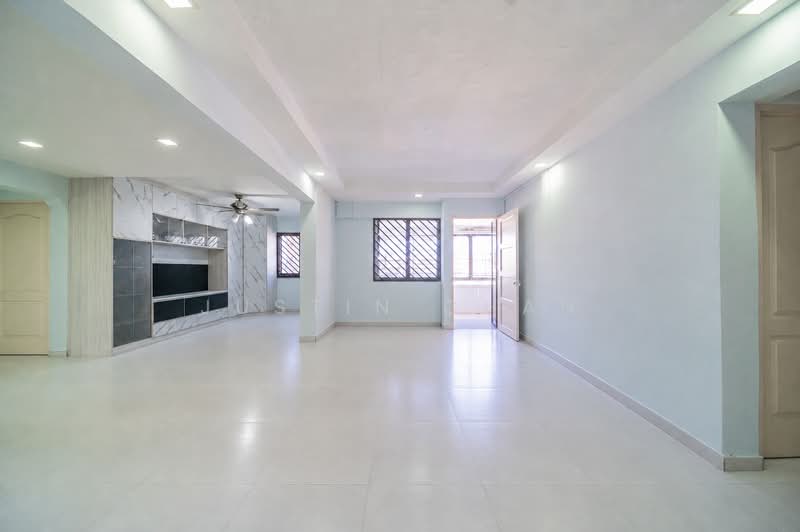 376 Clementi Avenue 4, 376 Clementi Avenue 4, 4 Bedrooms, 1,754 sqft, HDB Flat For Sale, by Justin Chan, 500202575 - Living Room - PropertyGuru.com.sg