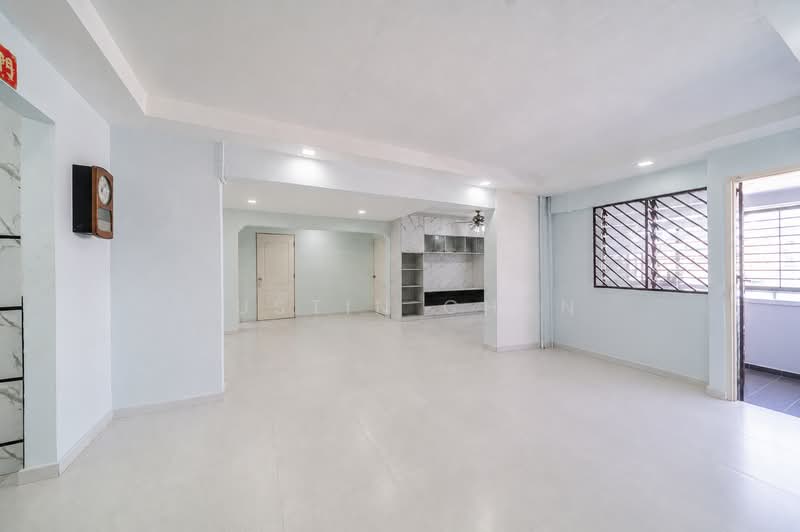 376 Clementi Avenue 4, 376 Clementi Avenue 4, 4 Bedrooms, 1,754 sqft, HDB Flat For Sale, by Justin Chan, 500202575 - Living Room - PropertyGuru.com.sg