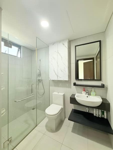 The Rise @ Oxley - Residences, 73 Oxley Rise, 3 Bedrooms, 1,163 sqft, Apartment For Rent, by CHERMAINE Koh Lay Cheng, 500202578 - Bathroom - PropertyGuru.com.sg
