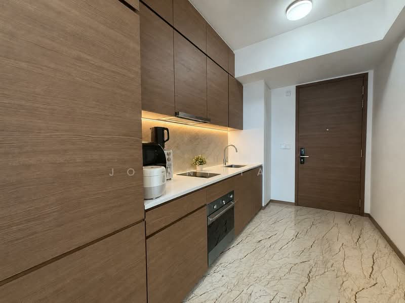 Queens Peak, 1 Dundee Road, 1 Bedroom, 431 sqft, Condominium For Sale, by Johnny Tan, 500202581 - Kitchen - PropertyGuru.com.sg