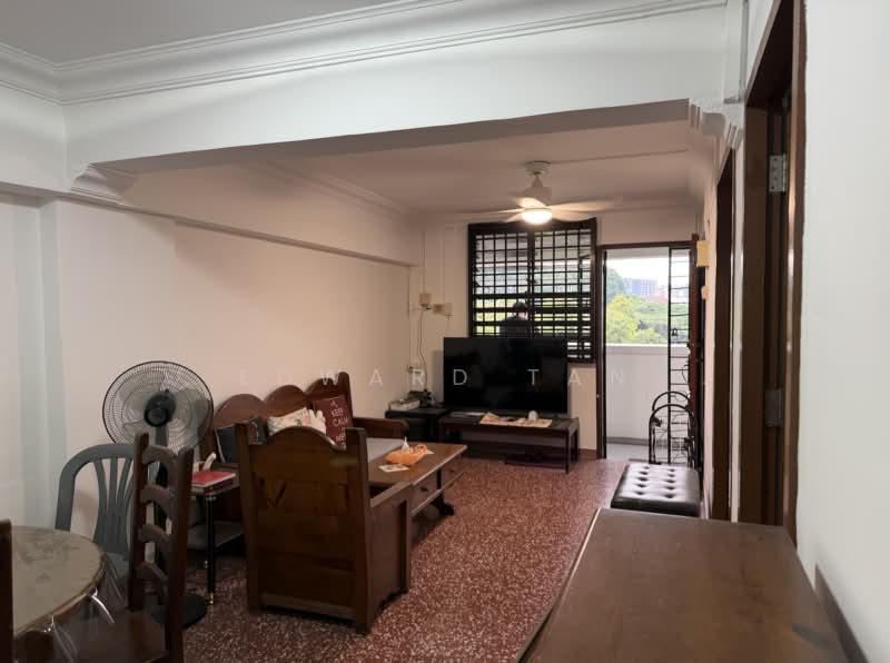 195 Kim Keat Avenue, 195 Kim Keat Avenue, 2 Bedrooms, 710 sqft, HDB Flat For Sale, by Edward Tan, 500202583 - Living Room - PropertyGuru.com.sg