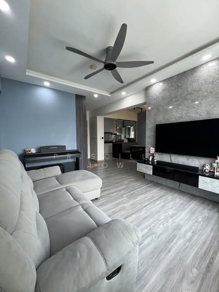 461A Bukit Batok West Avenue 8, 461A Bukit Batok West Avenue 8, 3 Bedrooms, 1,001 sqft, HDB Flat For Sale, by Priscilla Low, 500202586 - Living Room - PropertyGuru.com.sg