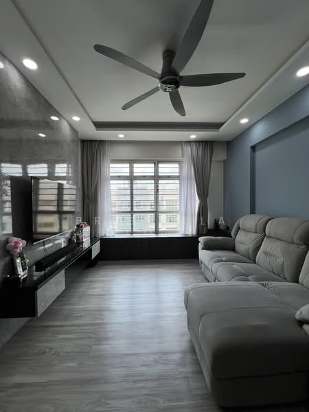 461A Bukit Batok West Avenue 8, 461A Bukit Batok West Avenue 8, 3 Bedrooms, 1,001 sqft, HDB Flat For Sale, by Priscilla Low, 500202586 - Living Room - PropertyGuru.com.sg
