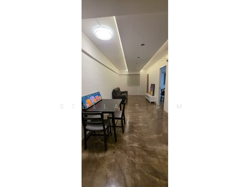 307 Shunfu Road, 307 Shunfu Road, 2 Bedrooms, 721 sqft, HDB Flat For Rent, by Stella S Sim, 500202595 - Living Room - PropertyGuru.com.sg