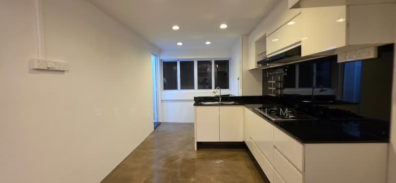 307 Shunfu Road, 307 Shunfu Road, 2 Bedrooms, 721 sqft, HDB Flat For Rent, by Stella S Sim, 500202595 - Kitchen - PropertyGuru.com.sg
