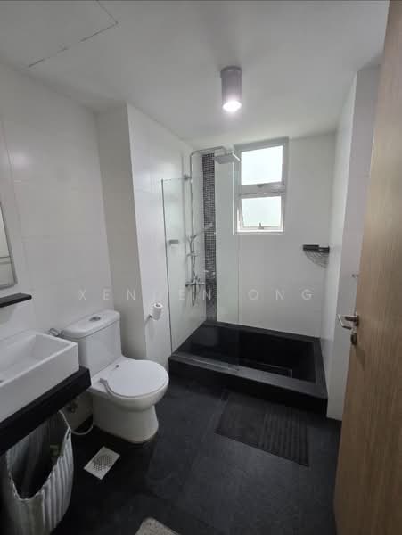 Mackenzie 88, 88 Mackenzie Road, 2 Bedrooms, 850 sqft, Apartment For Rent, by Xenden Ong, 500202597 - Bathroom - PropertyGuru.com.sg