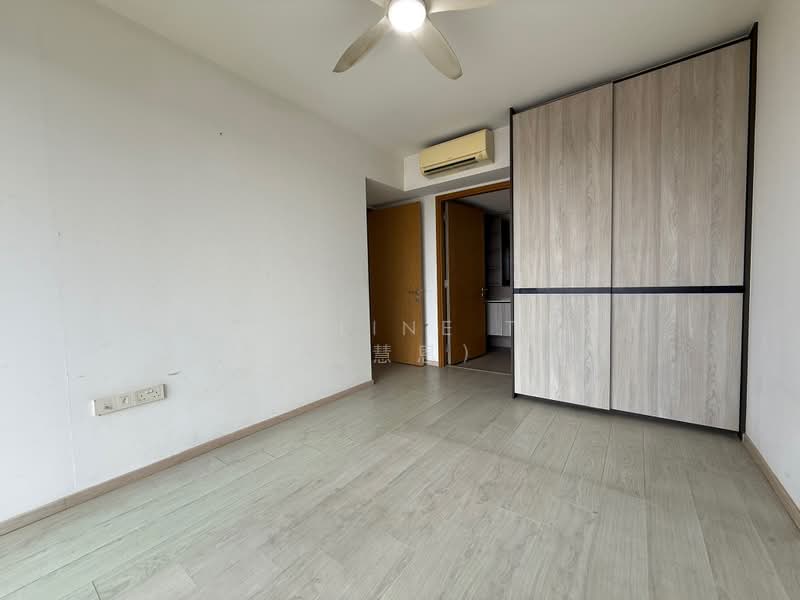 Westwood Residences EC, 190 Westwood Avenue, 4 Bedrooms, 1,238 sqft, Condominium For Sale, by Angeline Tan (陈慧恩), 500202599 - Master Bedroom - PropertyGuru.com.sg