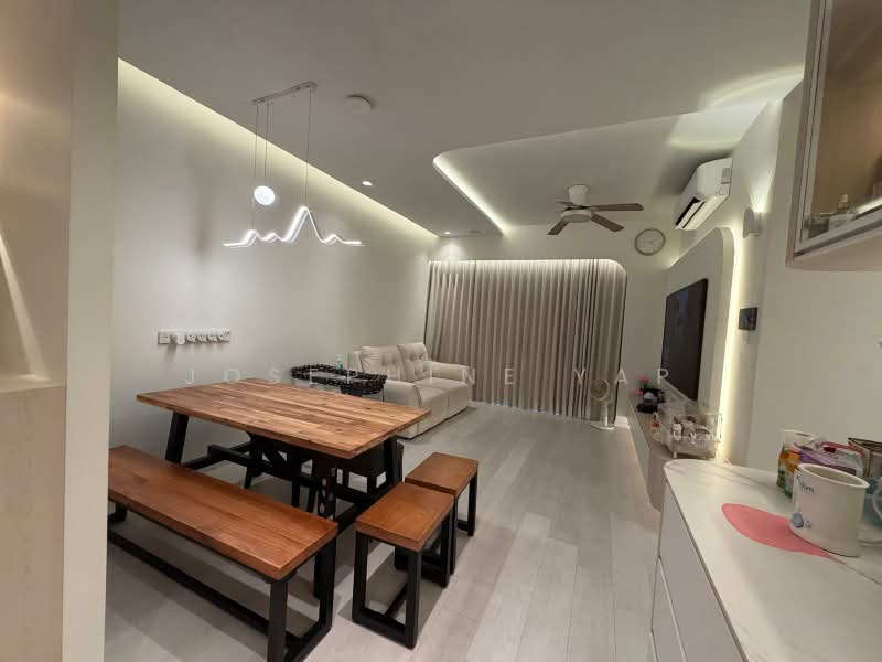 La Casa, 64 Woodlands Drive 16, 3 Bedrooms, 1,141 sqft, Condominium For Rent, by Josephine Yap, 500202613 - Living Room - PropertyGuru.com.sg
