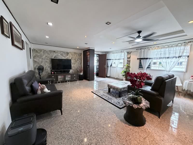 435 Bukit Panjang Ring Road, 435 Bukit Panjang Ring Road, 3 Bedrooms, 1,119 sqft, HDB Flat For Sale, by Nona Kirana, 500202624 - Living Room - PropertyGuru.com.sg