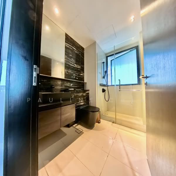 Robin Suites, 25 Robin Road, 1 Bedroom, 441 sqft, Apartment For Sale, by Pauline Chia, 500202631 - Bathroom - PropertyGuru.com.sg